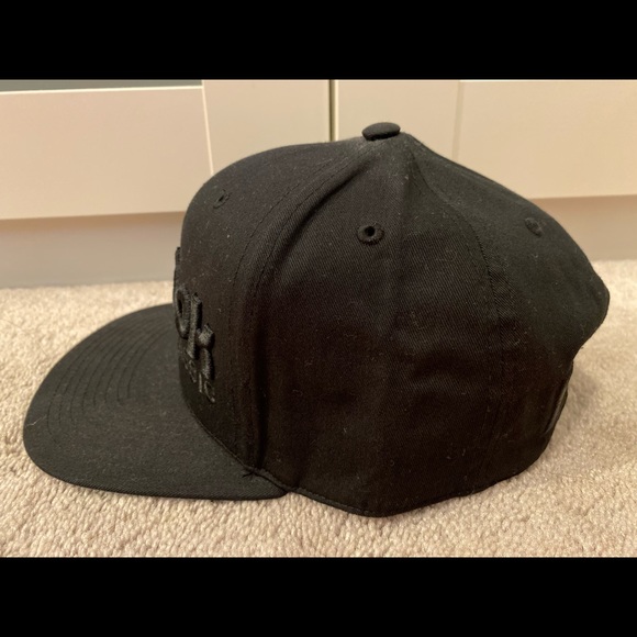 Reebok Classics Hat - Picture 2 of 6